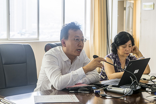 慧与大学项目经理杨凌介绍管理咨询项目任务.jpg